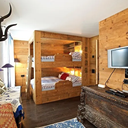 Chesa La Posta Apartment