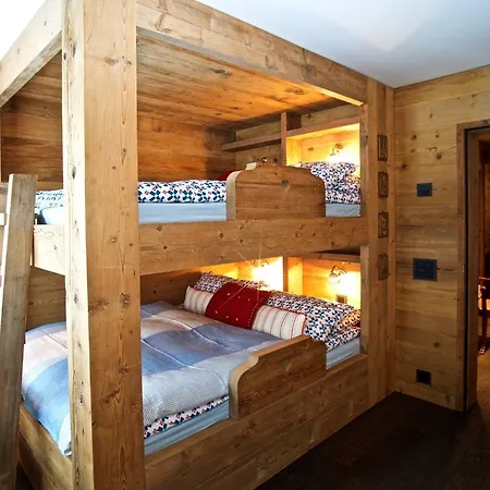 Chesa La Posta Apartment